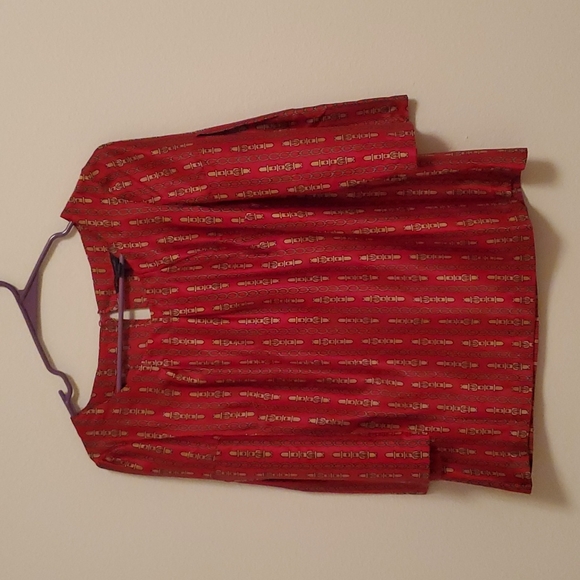 Beautiful Blouse - Picture 1 of 1